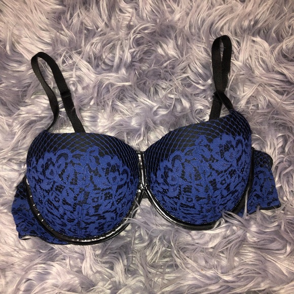 Victoria's Secret Other - Victorias Secret Very Sexy Bra Size 36C